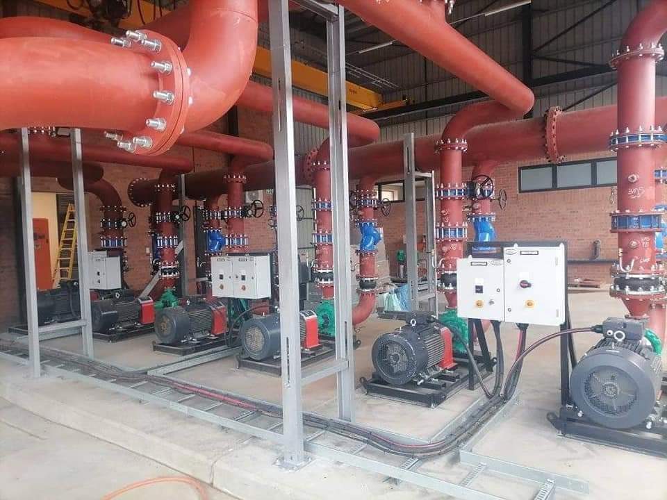 Montagem de Salas de Bombas